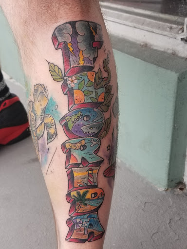 Tattoo Shop «Sacred Dagger Tattoo Studio», reviews and photos, 1131 21st St, Vero Beach, FL 32960, USA