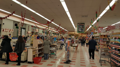 Grocery Store «Market Basket», reviews and photos, 310 Mishawum Rd, Woburn, MA 01801, USA