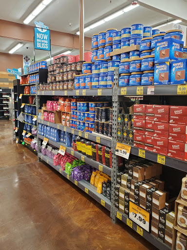 Grocery Store «Grocery Outlet Bargain Market», reviews and photos, 2060 River Rd, Eugene, OR 97404, USA