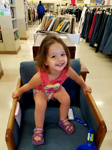 Thrift Store «Des Moines Goodwill», reviews and photos, 23313 Pacific Hwy S, Kent, WA 98032, USA