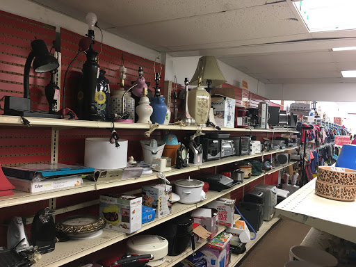 Thrift Store «The Salvation Army Family Store & Donation Center», reviews and photos, 3740 Nicollet Ave, Minneapolis, MN 55409, USA