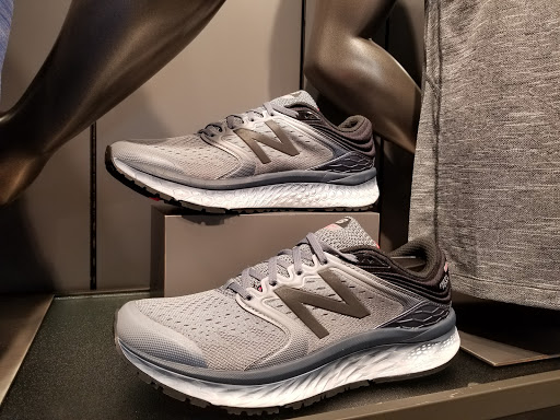 Shoe Store «New Balance», reviews and photos, 1749 S Randall Rd, Geneva, IL 60134, USA