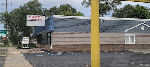 Kings & Queens Tattoo & Piercing, 4541 Dixie Hwy, Waterford, MI 48329, USA, 