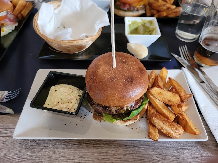 Korakol burger bar