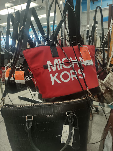 Clothing Store «Ross Dress for Less», reviews and photos, 201 E Main St, Alhambra, CA 91801, USA