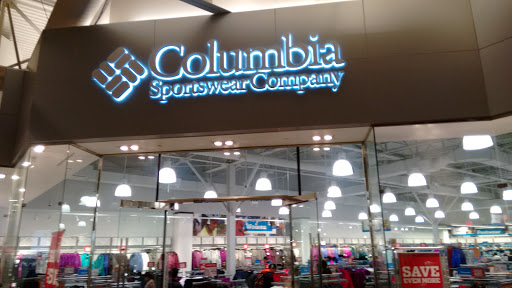 Sportswear Store «Columbia Sportswear Outlet Store», reviews and photos, 447 Great Mall Dr, Milpitas, CA 95035, USA