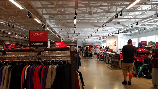 Sporting Goods Store «Nike Factory Store», reviews and photos, 2200 Petaluma Blvd N #100, Petaluma, CA 94952, USA