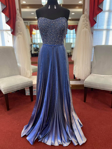 Bridal Shop «Andrews Bridal Shoppe & Tuxedo Central», reviews and photos, 2806 Montgomery Hwy, Dothan, AL 36303, USA