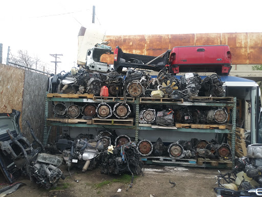 Auto Body Shop «303 Denver Auto Body», reviews and photos, 1801 W Colfax Ave, Denver, CO 80204, USA