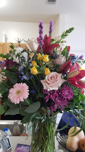 Florist «North End Florist», reviews and photos, 403 N Charlotte St, Pottstown, PA 19464, USA