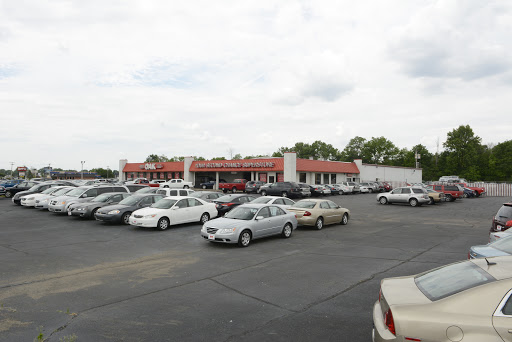 Used Car Dealer «Oak Motors», reviews and photos, 2901 Broadway St, Anderson, IN 46012, USA