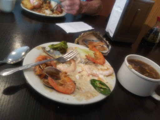 Shopping Mall «Valley West Shopping Center», reviews and photos, 5000 Valley W Blvd, Arcata, CA 95521, USA