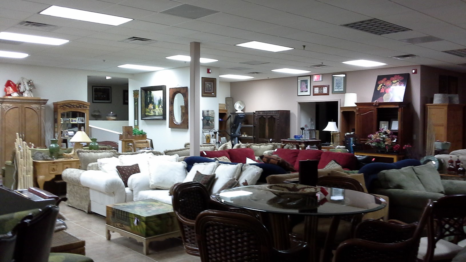 J and B Furniture Consignments