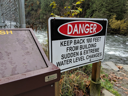Tourist Attraction «Snoqualmie Falls Lower Observation Deck», reviews and photos, 37451 SE Fish Hatchery Rd, Fall City, WA 98024, USA