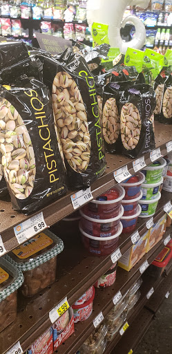 Grocery Store «Quality Food Center», reviews and photos, 7823 SE 28th St, Mercer Island, WA 98040, USA