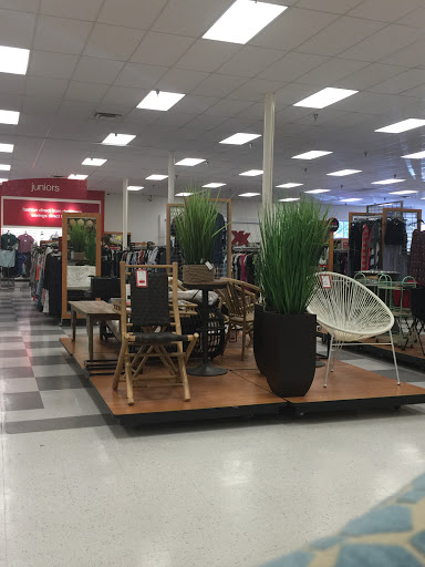 Department Store «T.J. Maxx», reviews and photos, 10300 Main Street, Fairfax, VA 22030, USA