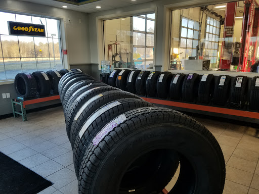 Tire Shop «Mavis Discount Tire», reviews and photos, 2391 NY-52, Pine Bush, NY 12566, USA