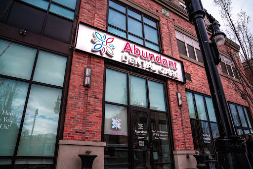 2114 Highland Dr, Salt Lake City, UT 84106, USA