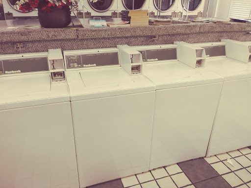 Laundromat «Sky Lake Coin Laundry», reviews and photos, 7243 Chancery Ln, Orlando, FL 32809, USA