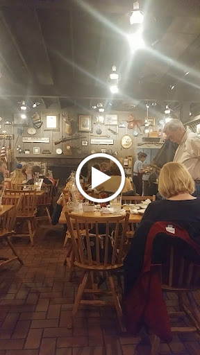 American Restaurant «Cracker Barrel Old Country Store», reviews and photos, 757 Lynnhaven Pkwy, Virginia Beach, VA 23452, USA