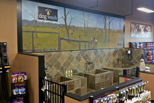 Pet Supply Store «Pet Valu», reviews and photos, 7000 John Davis Dr #300, Frankfort, KY 40601, USA