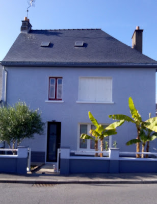 Reinhart Fidji révolution facade à Donges