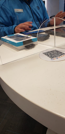 Cell Phone Store «AT&T», reviews and photos, 701 Gravois Rd #101, Fenton, MO 63026, USA