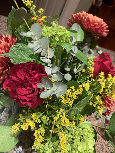 Florist «Bloomtastic Florist», reviews and photos, 2136 Arlington Ave, Columbus, OH 43221, USA