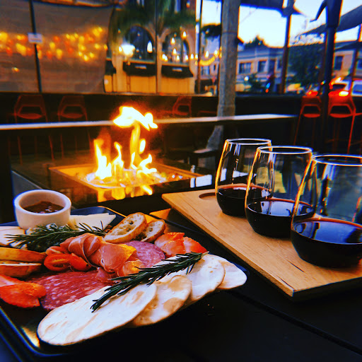 Wine Bar «District Wine», reviews and photos, 144 Linden Ave, Long Beach, CA 90802, USA