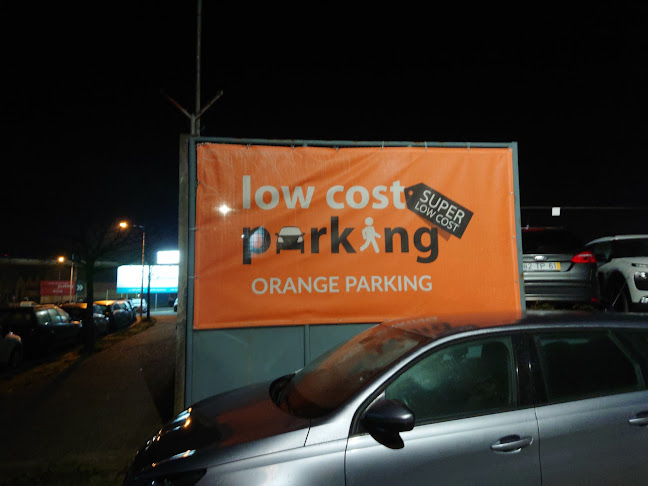 [P] Low cost parking Orange - Estacionamento
