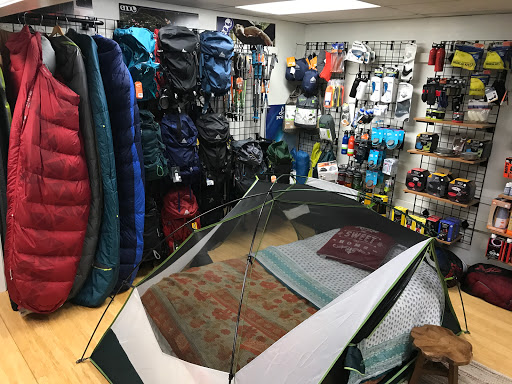 Sporting Goods Store «Sierra Mountain Outdoors Placerville», reviews and photos, 465 Main St, Placerville, CA 95667, USA