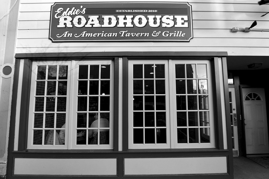 Eddie's Roadhouse 10990