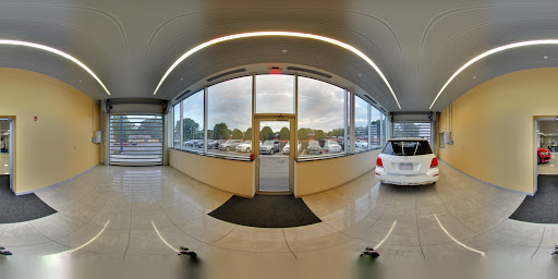 Mercedes Benz Dealer «Mercedes-Benz of Natick», reviews and photos, 253 N Main St, Natick, MA 01760, USA