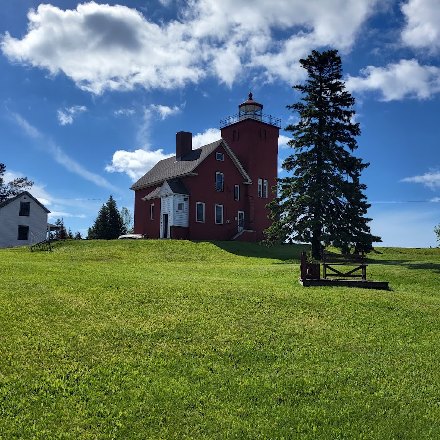 Two Harbors Lighthouse Museum