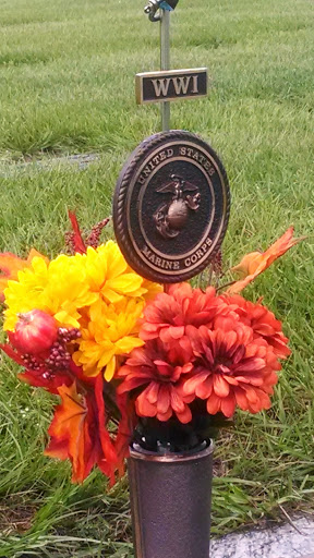 Cemetery «Osceola Memory Gardens - Funeral Homes, Cemetery & Crematory», reviews and photos, 1717 Old Boggy Creek Rd, Kissimmee, FL 34744, USA