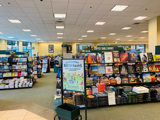 Barnes & Noble