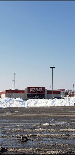 Office Supply Store «Staples», reviews and photos, 3600 Commerce Dr, Warsaw, IN 46580, USA