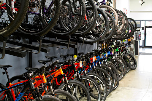 Bicycle Store «Phat Tire Bike Shop», reviews and photos, 3775 Mall Ave, Fayetteville, AR 72703, USA