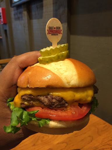 American Restaurant «Cracker Barrel Old Country Store», reviews and photos, 7060 Concourse Pkwy, Douglasville, GA 30134, USA