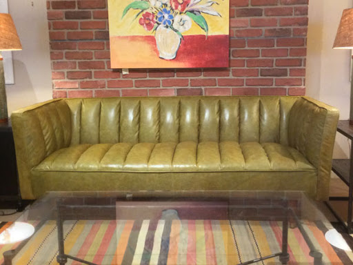 Furniture Store «Town and Country Furniture Shop», reviews and photos, 1515 Shelburne Rd, South Burlington, VT 05403, USA