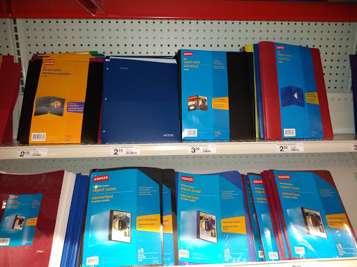 Office Supply Store «Staples», reviews and photos, 265 Chelmsford St, Chelmsford, MA 01824, USA