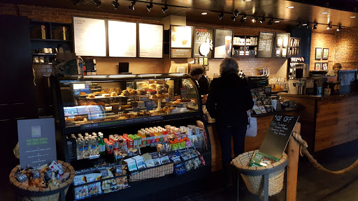 Coffee Shop «Starbucks», reviews and photos, 23 Market Square, Newburyport, MA 01950, USA