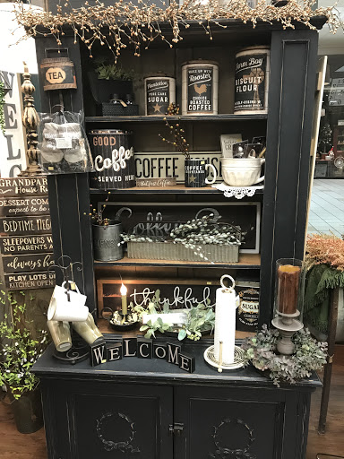 Gift Shop «Country Charm Boutique», reviews and photos, 3501 N Granville Ave, Muncie, IN 47303, USA