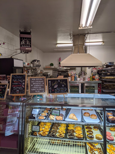 Donut Shop «Castro Valley Donuts», reviews and photos, 22150 Redwood Rd, Castro Valley, CA 94546, USA