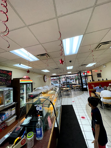 Grocery Store «Devon Market», reviews and photos, 1440 W Devon Ave, Chicago, IL 60660, USA