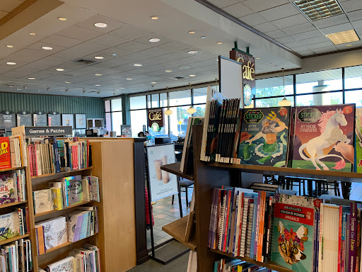 Book Store «Barnes & Noble», reviews and photos, 1156 US-46, Woodland Park, NJ 07424, USA