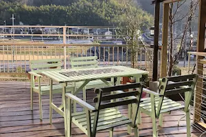 桜 cafe terrace image
