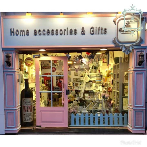 Souvenir Home accessories & gifts