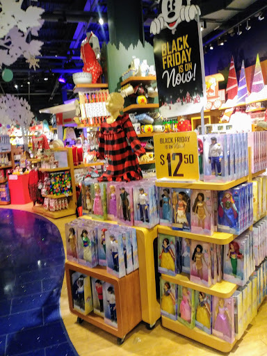 Toy Store «Disney Store», reviews and photos, 1151 Galleria Blvd, Roseville, CA 95678, USA