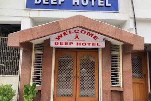 Deep Hotel Bodhgaya image